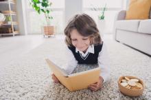 child reading Encouraging 