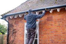 gutter cleaning service