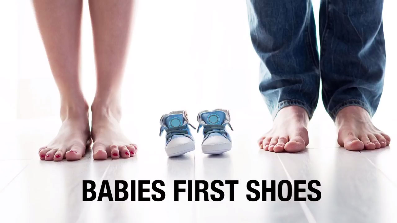 podiatrist noah blumofe discusses when your baby should don their first ...